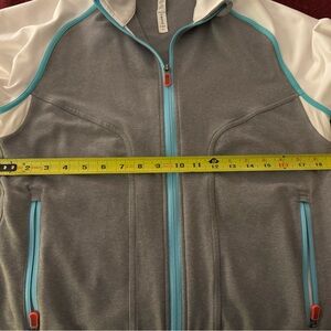 lululemon athletica Gray and White Kids Vest with Blue Accents